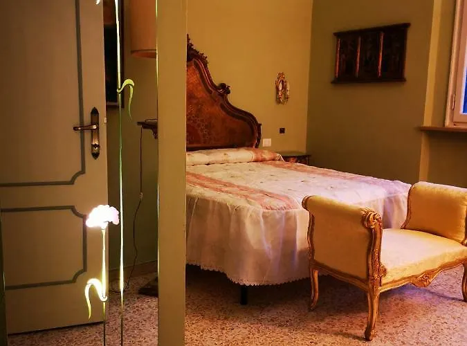 La Dimora Del Pittore Apartment Florenz